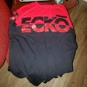 Young men's Ecko t-shirt